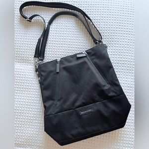 Sherpani crossbody tote